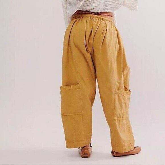 Free People Kahlani Harem Pull-On Pants Gold Medium NWT - Picture 2 of 15